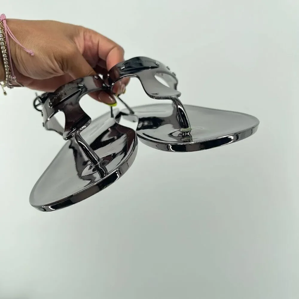 Michael Michael Kors Gunmetal Jelly Thong Sandals Size 6M Logo Plate Detail